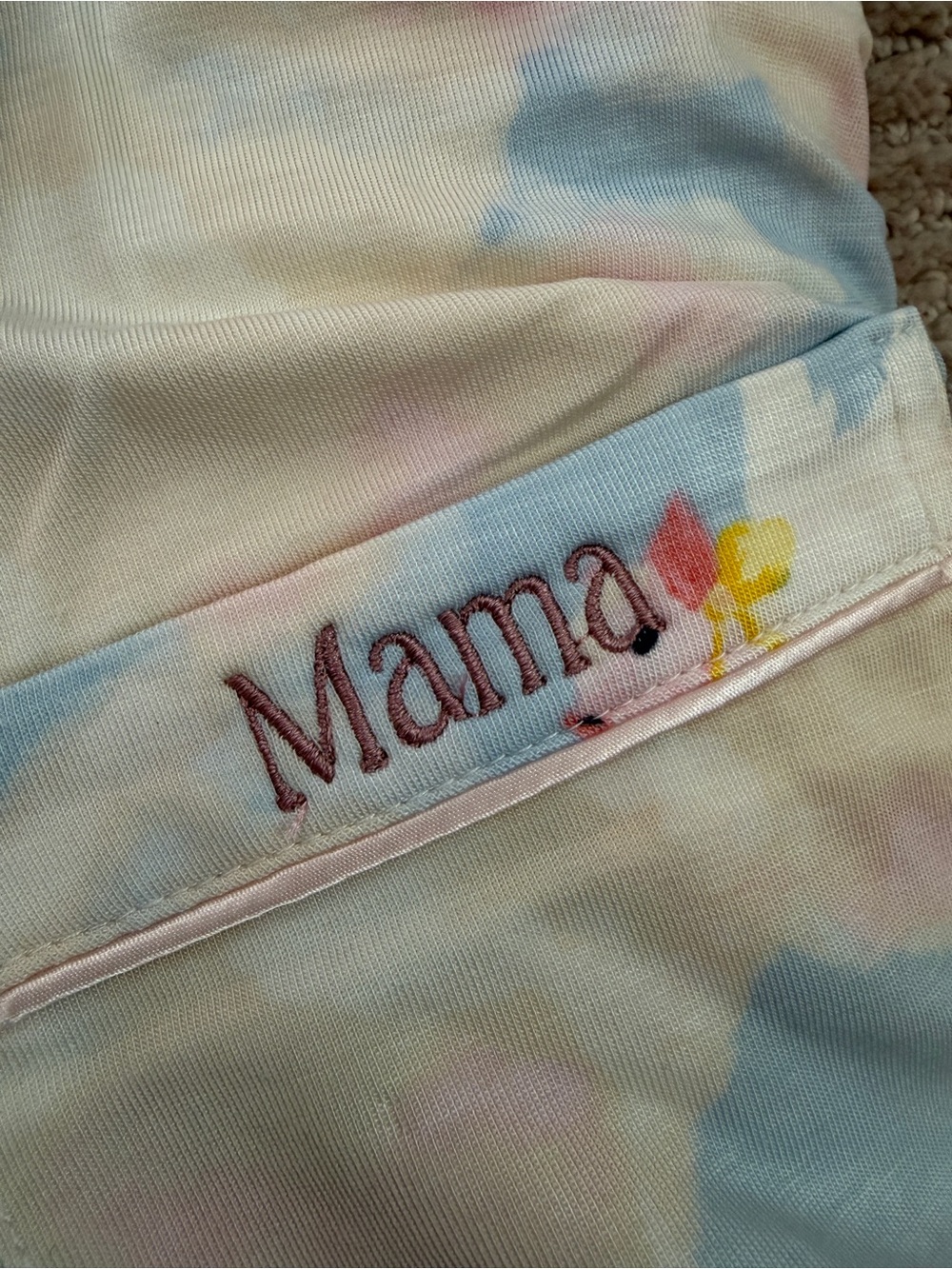 Mama Pastel pigs fly  Pajama Set - Soft Blue & Cream - Picture 3 of 6